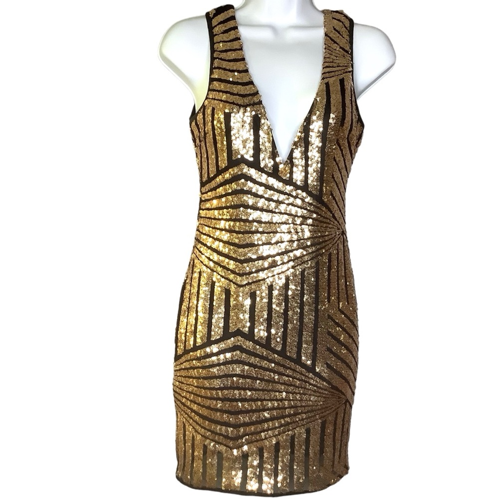 Windsor Gold Sequined Fitted Mini Dress Size Medium